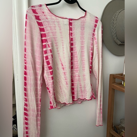 PRINCESS POLY TOP - Picture 2 of 4